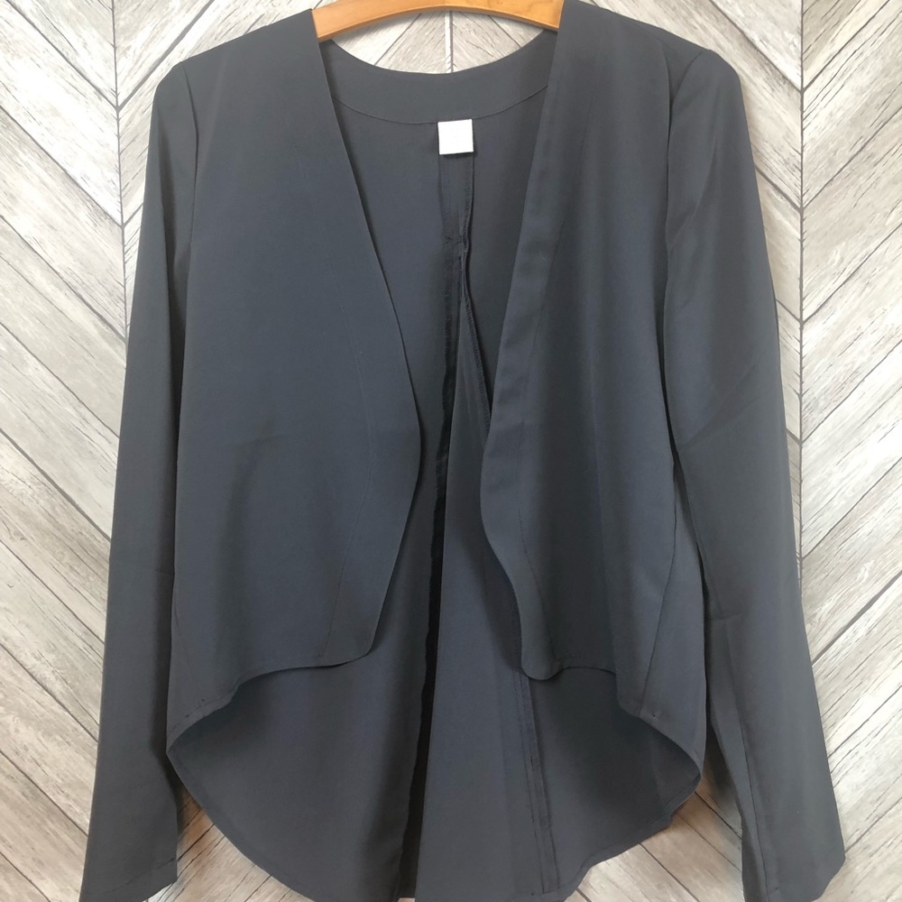 Wild Pearl Open Front Cardigan Size Medium